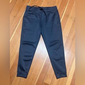 32 degree Heat - Gray jogging pants. Womens size medium. Like new condition.